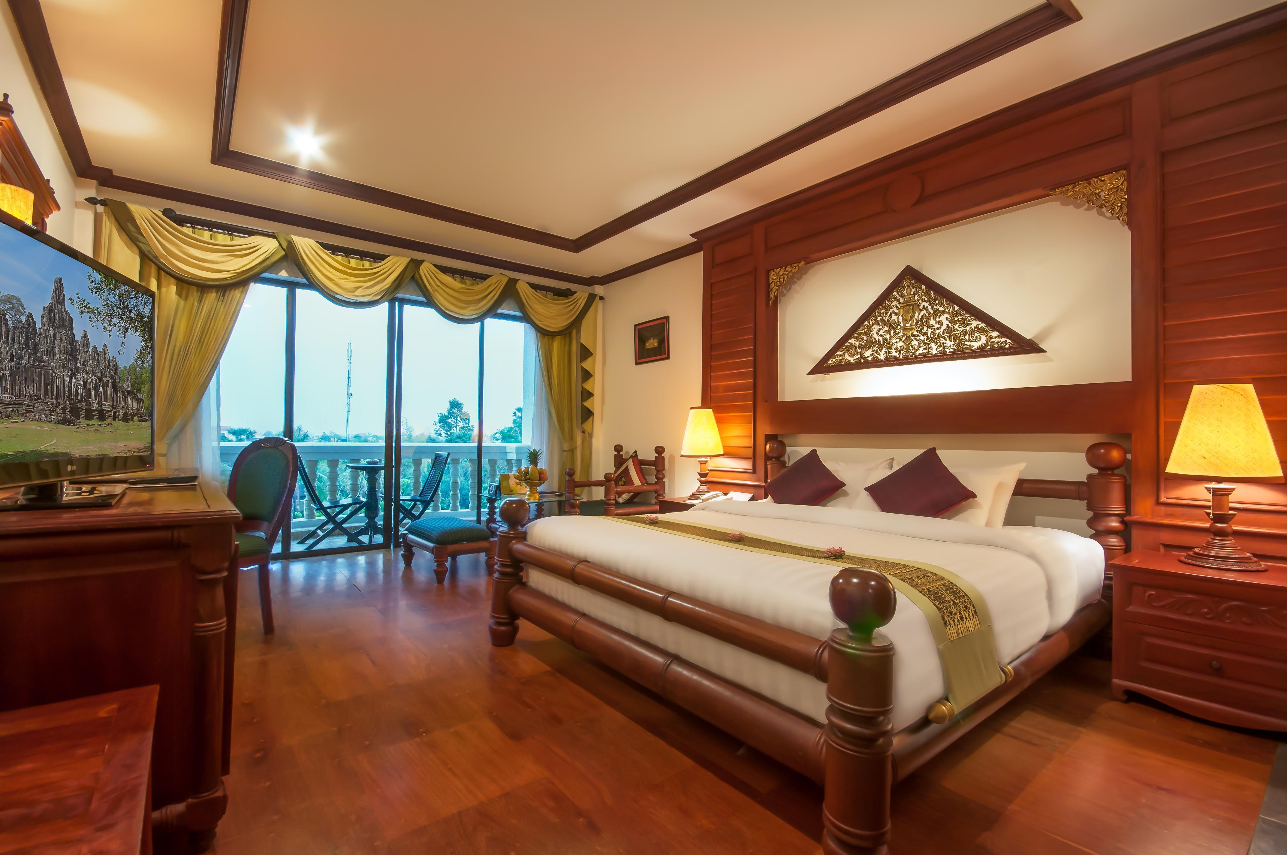 Borei Angkor & 5*