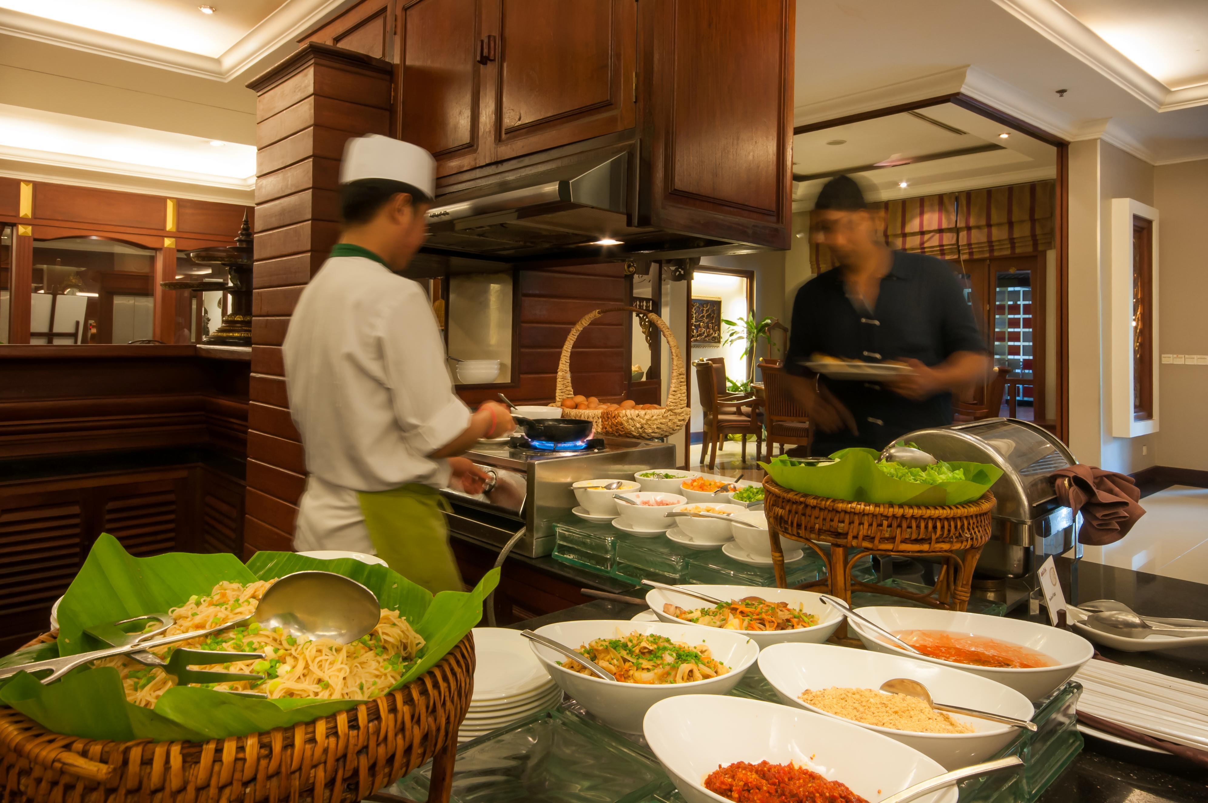 Borei Angkor & Hotel 5*