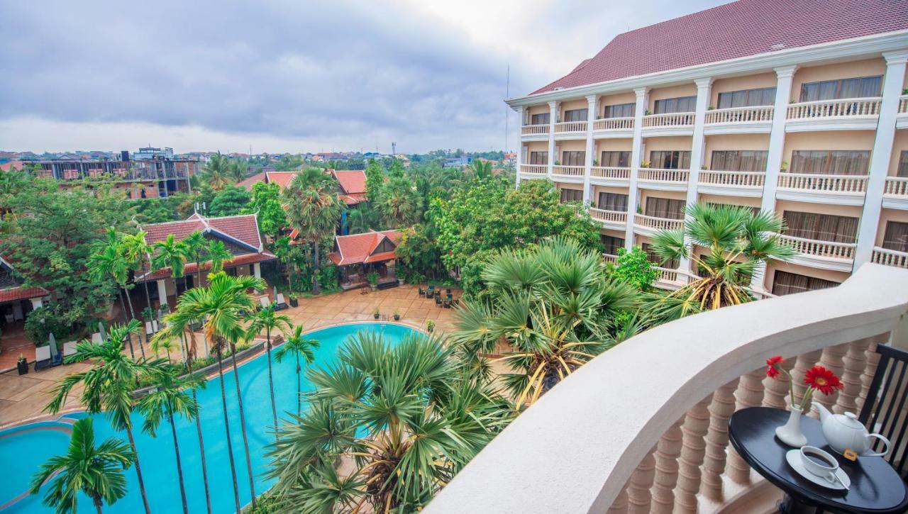 Hotel Borei Angkor &